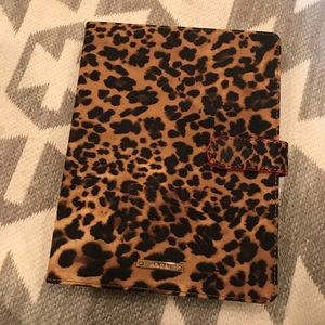 Stella & Dot Ipad case Cheetah
